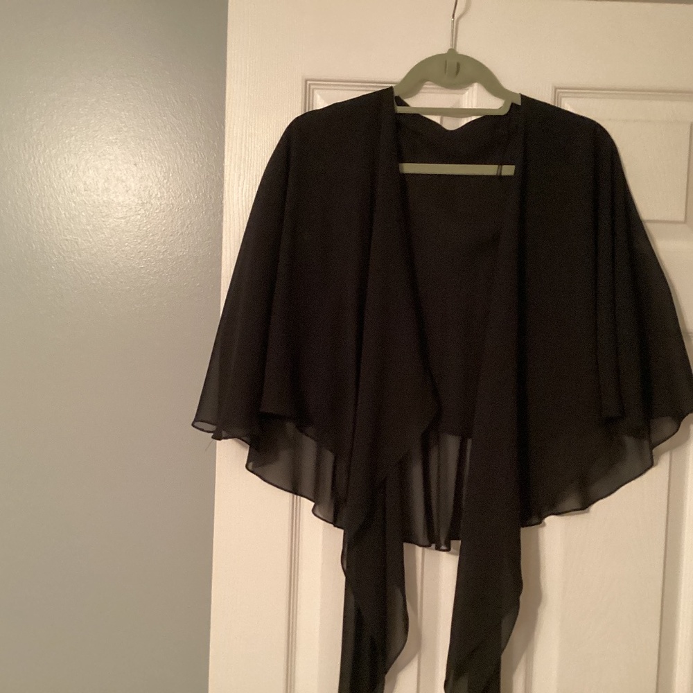 Double chiffon tie cape